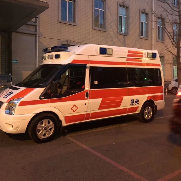 蓝山救护车出租护送保障